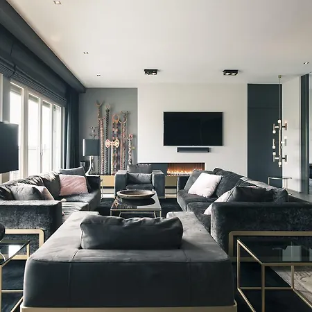 Monbijou Penthouse By Suite030
